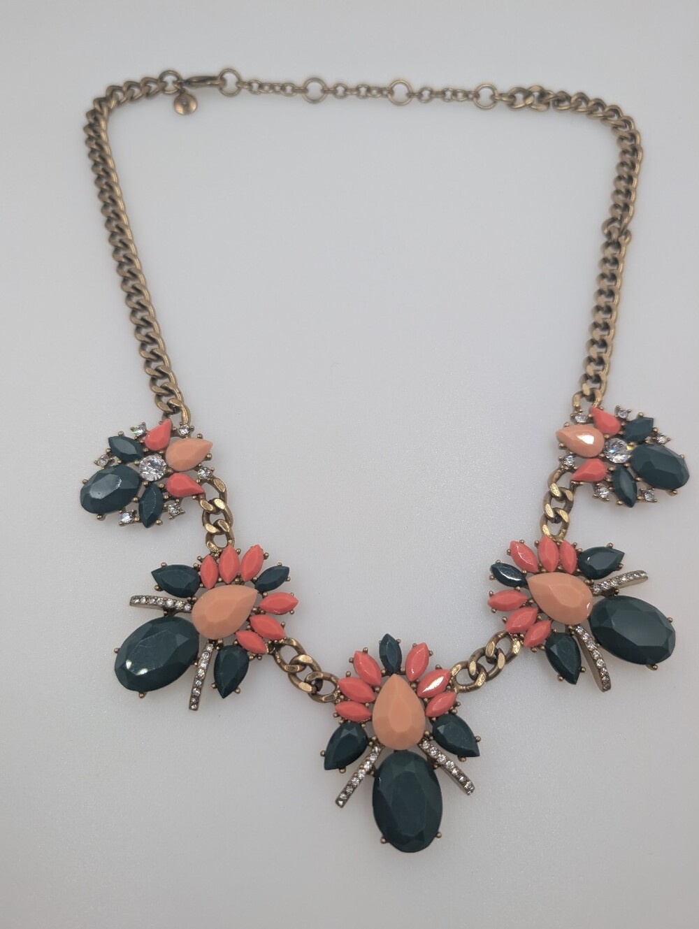 J. Crew Crystal Floral Petal Cluster Statement Collar Necklace Teal Coral 0614 - Picture 3 of 7